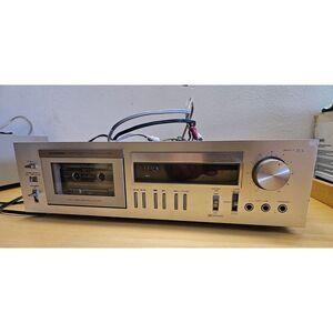 Pioneer CT-F555 Stereo‎ Cassette Tape Deck Not working 100% For Repair or Parts